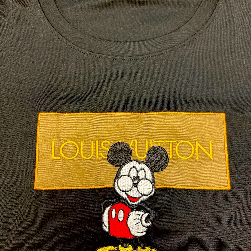 Rare Louis Vuitton Womens Mickey Mouse Black TSHIRT Size Medium NWOT